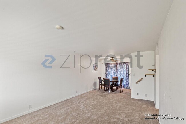 Foto del edificio - 1375 Phelps Ave