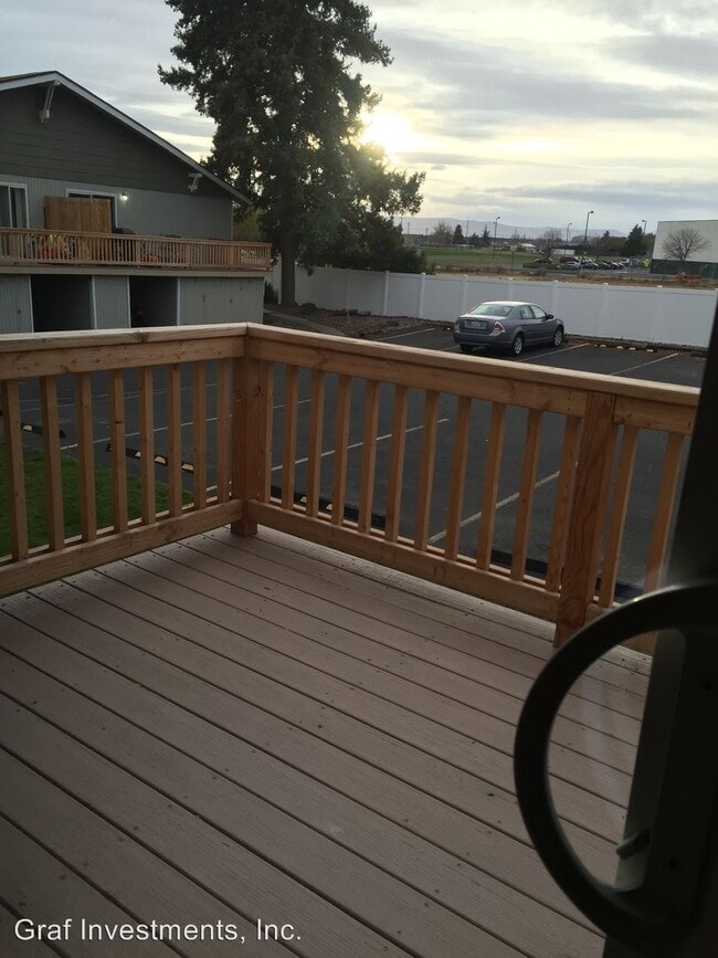 Foto del edificio - 910 S 42nd Ave