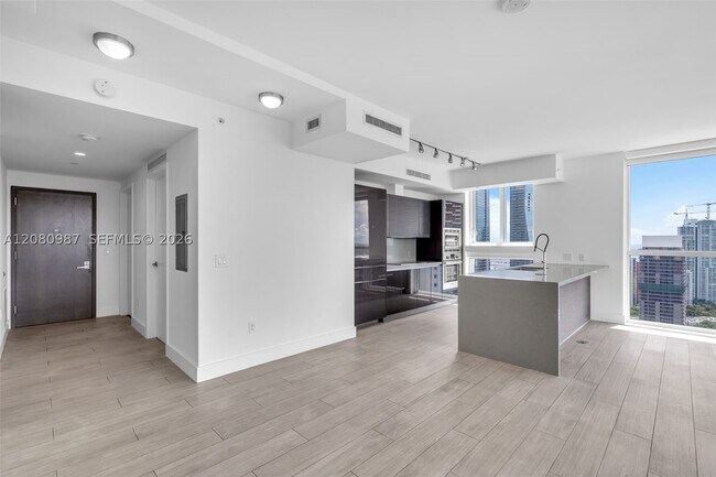 Building Photo - 1080 Brickell Ave