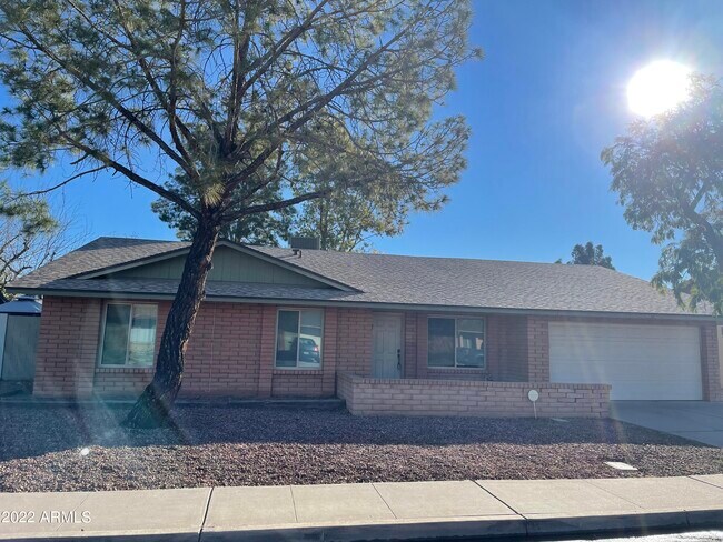 Foto del edificio - 9615 N 58th Ln