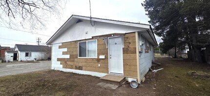 Building Photo - 4708 Park Ave