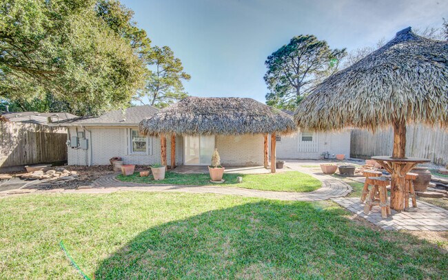 Building Photo - 4522 Willowbend Blvd