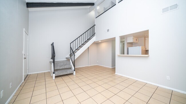 Building Photo - 1831 West Mulberry Drive, Unit 242