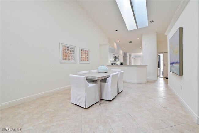 Foto del edificio - 6631 Trident Way