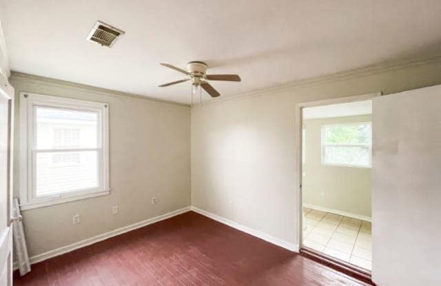 Building Photo - 6203 Warrington Dr