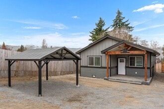 Building Photo - 460 N James Ave