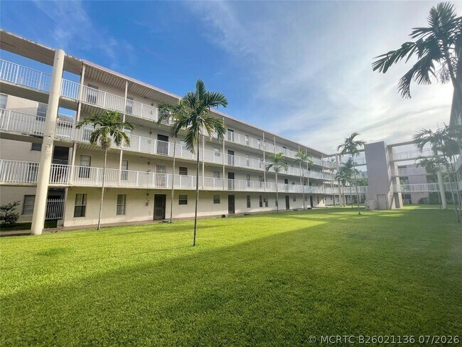 Building Photo - 2800 NW 56th Ave