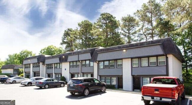 Foto del edificio - 707 Franklin Dr SE