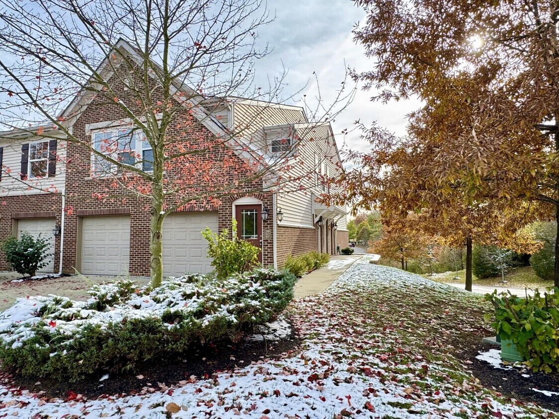 Foto principal - 2065 Timberwyck Ln