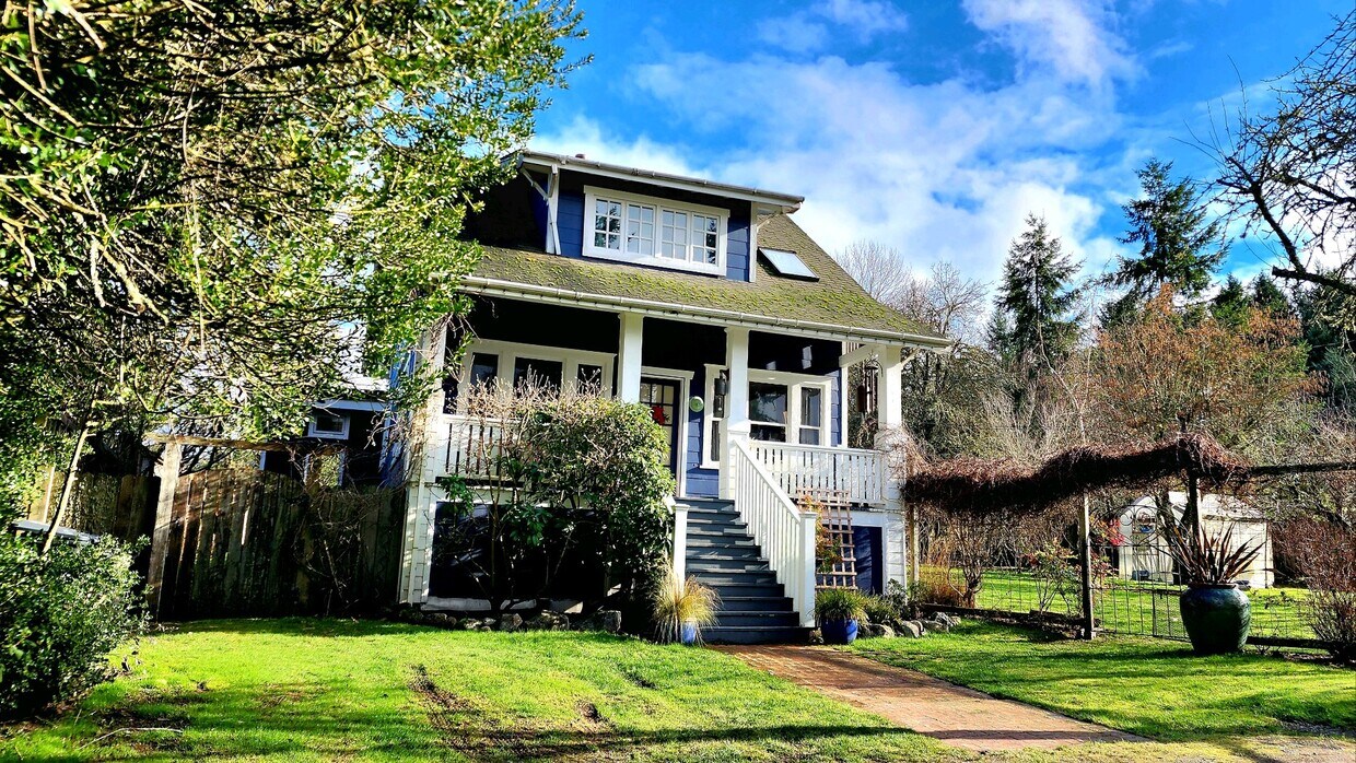Primary Photo - 26526 99th Ave SW