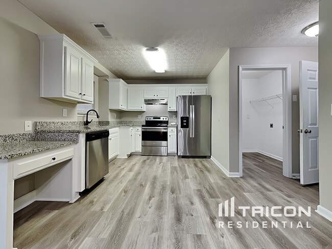 Building Photo - 105 Wynfield Dr
