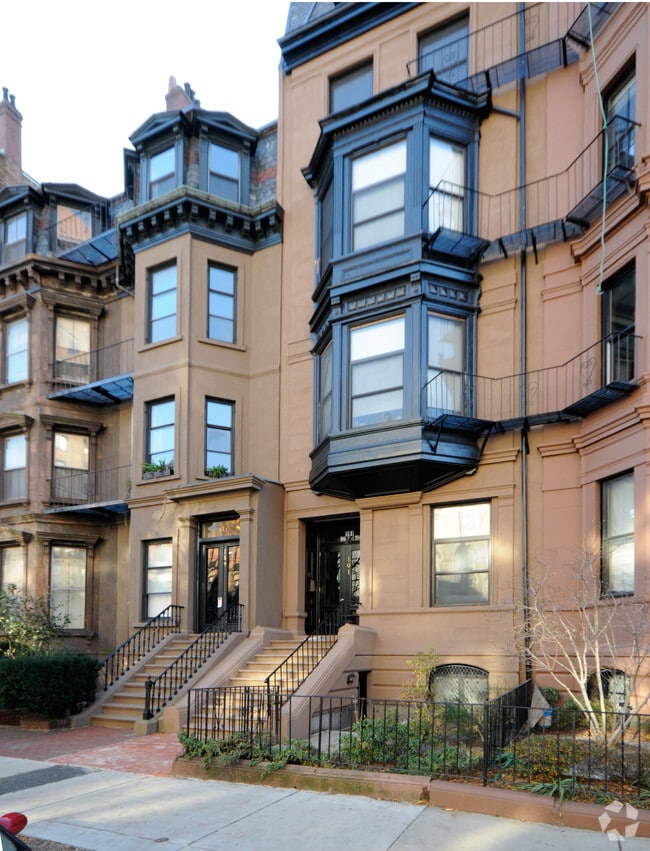 Building Photo - Beacon Park