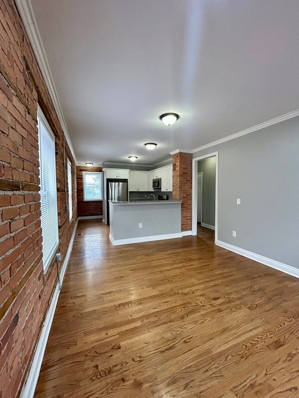Foto del edificio - 3533 2nd Ave