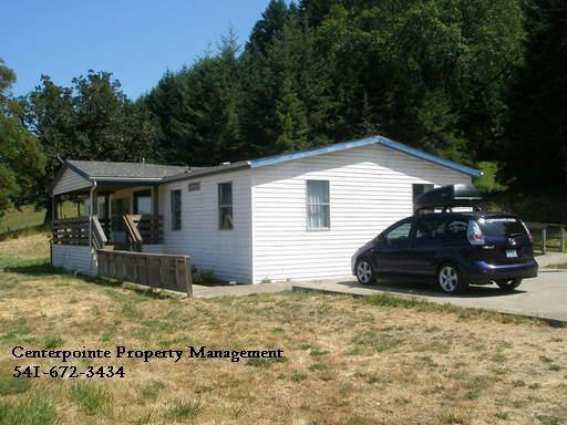 Building Photo - 3 Bedroom DW/MH in Country Setting