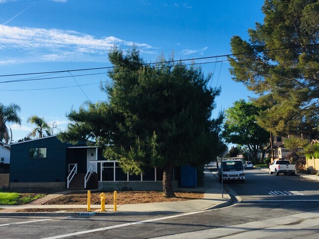 corner lot - 1888 260th St