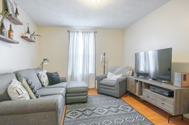 Foto del edificio - 107 Orleans St