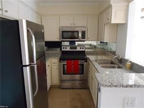 Foto del edificio - 9535 Bay Front Dr