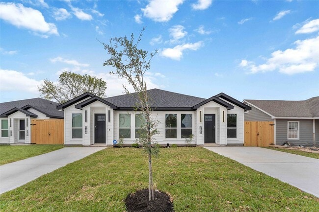 Foto del edificio - 9005 Nyssa St