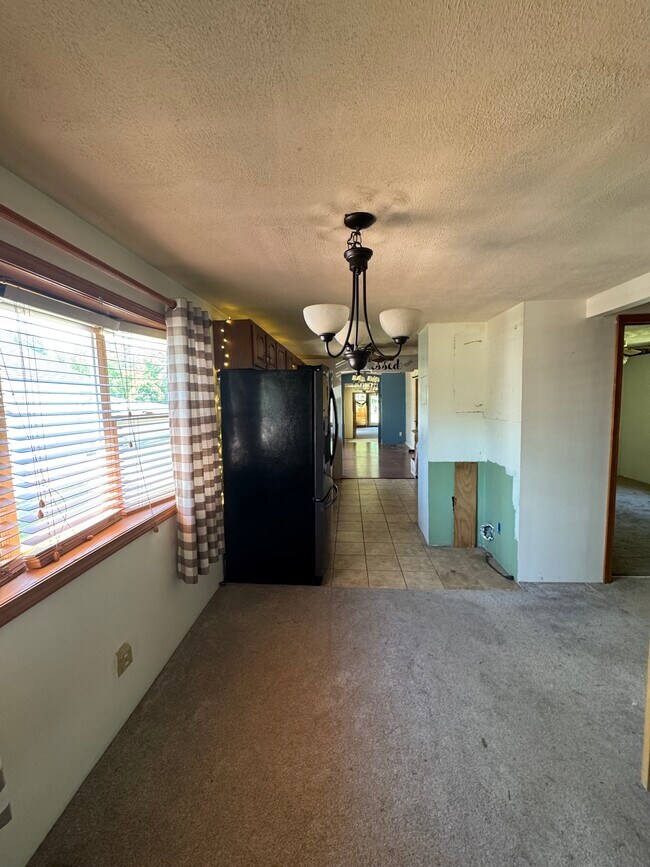 Foto del edificio - 6205 Jefferson Rd