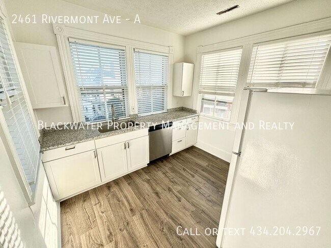 Foto del edificio - Move-In Special: Receive 1/2 Off Your Firs...