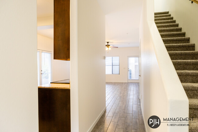 Building Photo - Matera Villas