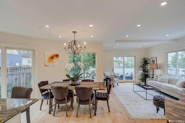 Building Photo - 4BR+Office/4BA + Office Noe Valley Stunnin...