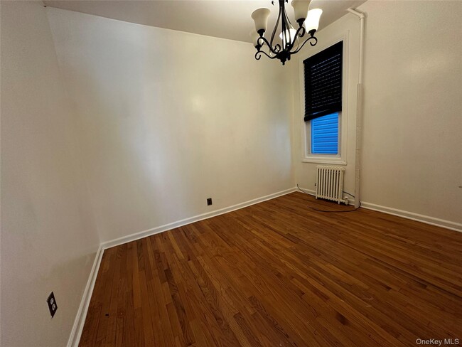 Building Photo - 18-17 125th St