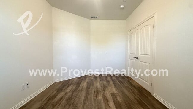 Building Photo - 12286 Del Sur St