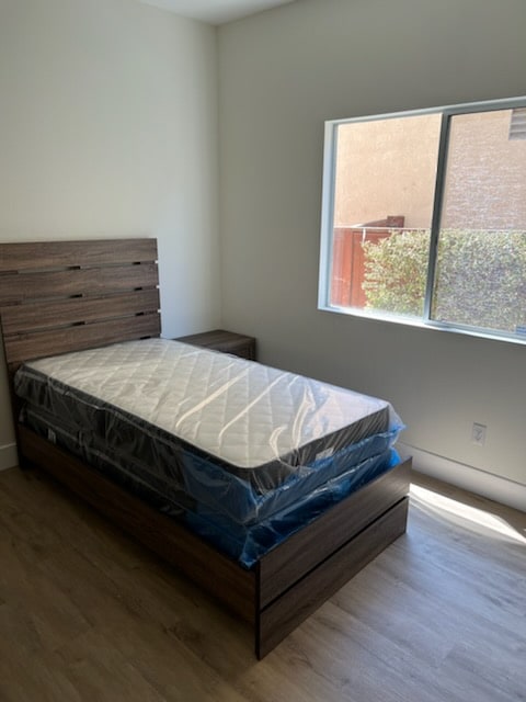 Foto del edificio - 8550 Rolling Hills Dr