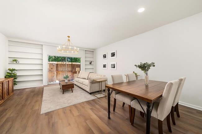 Foto del edificio - 14703 Barryknoll Ln