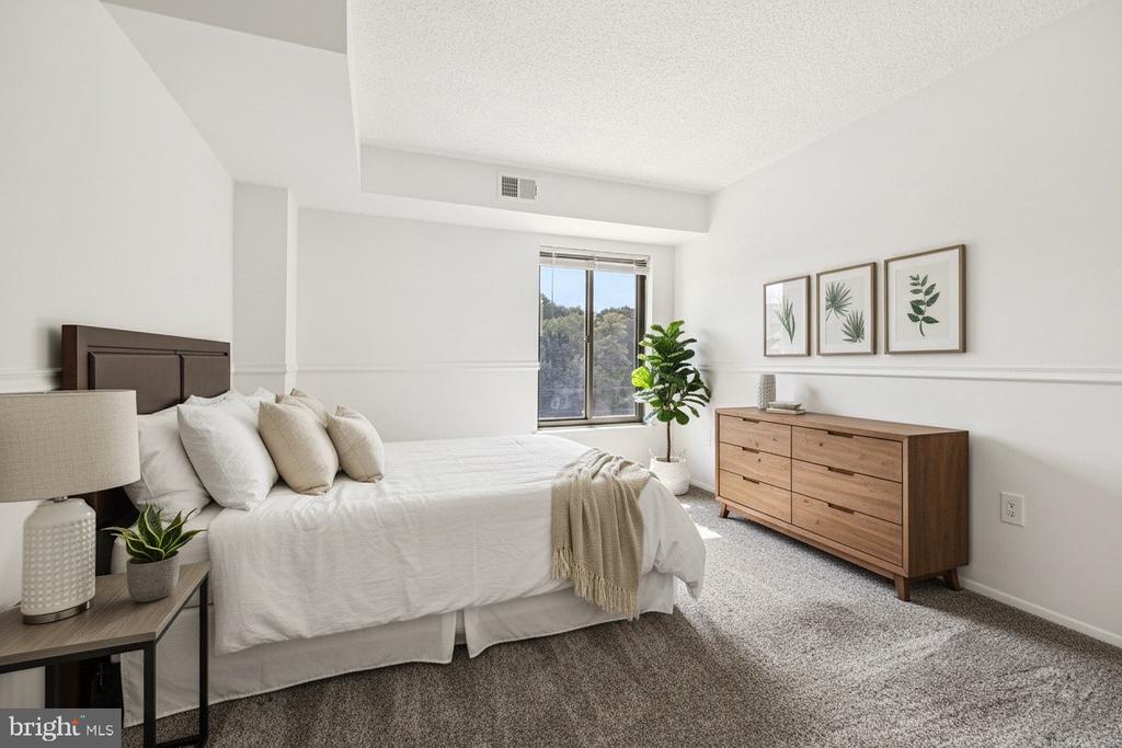 Foto principal - 4500 S Four Mile Run Dr