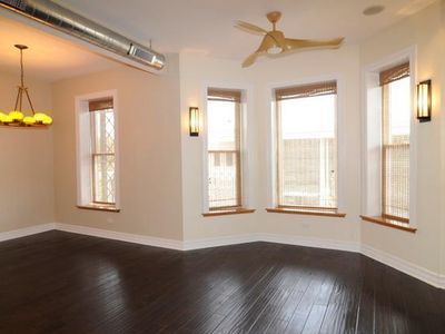 Foto del edificio - 847 W Addison St