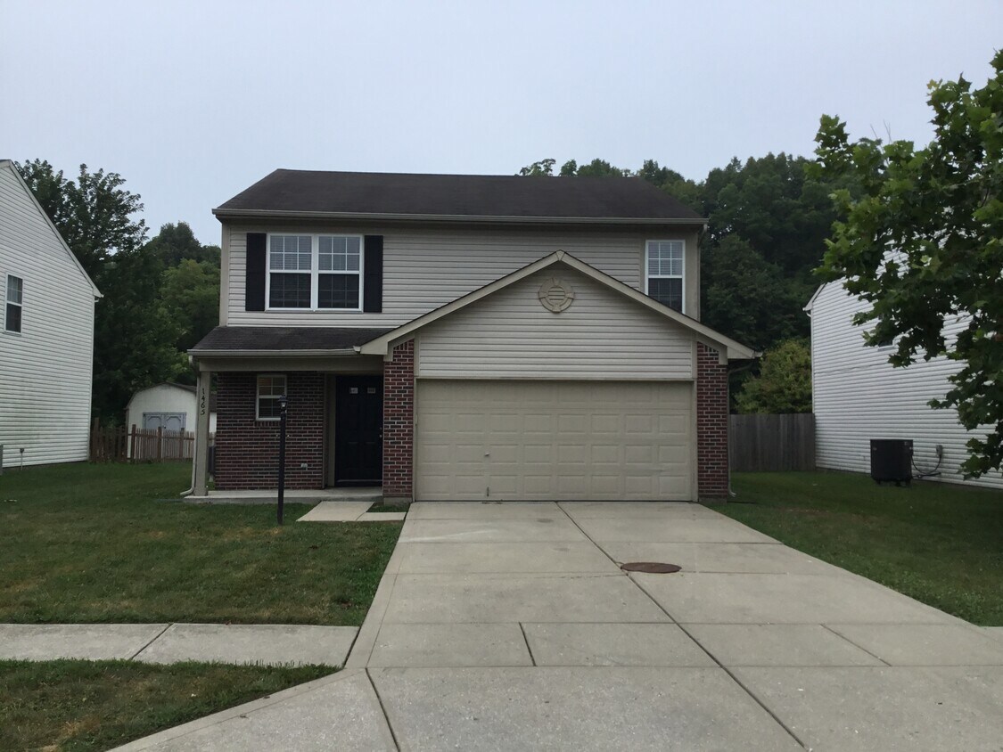 1465 Creekside Drive House Rental in Brownsburg, IN