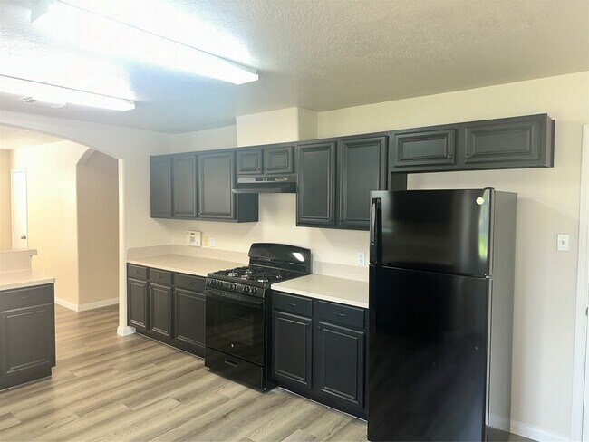 Foto del edificio - 6526 Dogwood Park Ln