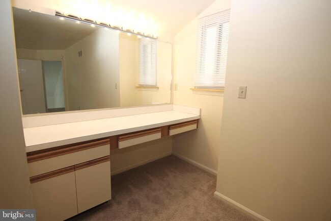 Building Photo - 1406 Woodmill Dr