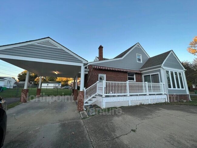 Building Photo - 1442 Greystone Ave