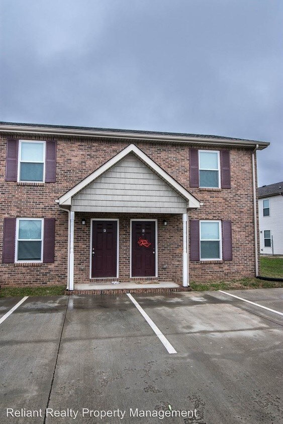 1030 W Creek Coyote Trail, Clarksville, TN 37042 Condo for Rent in Clarksville, TN