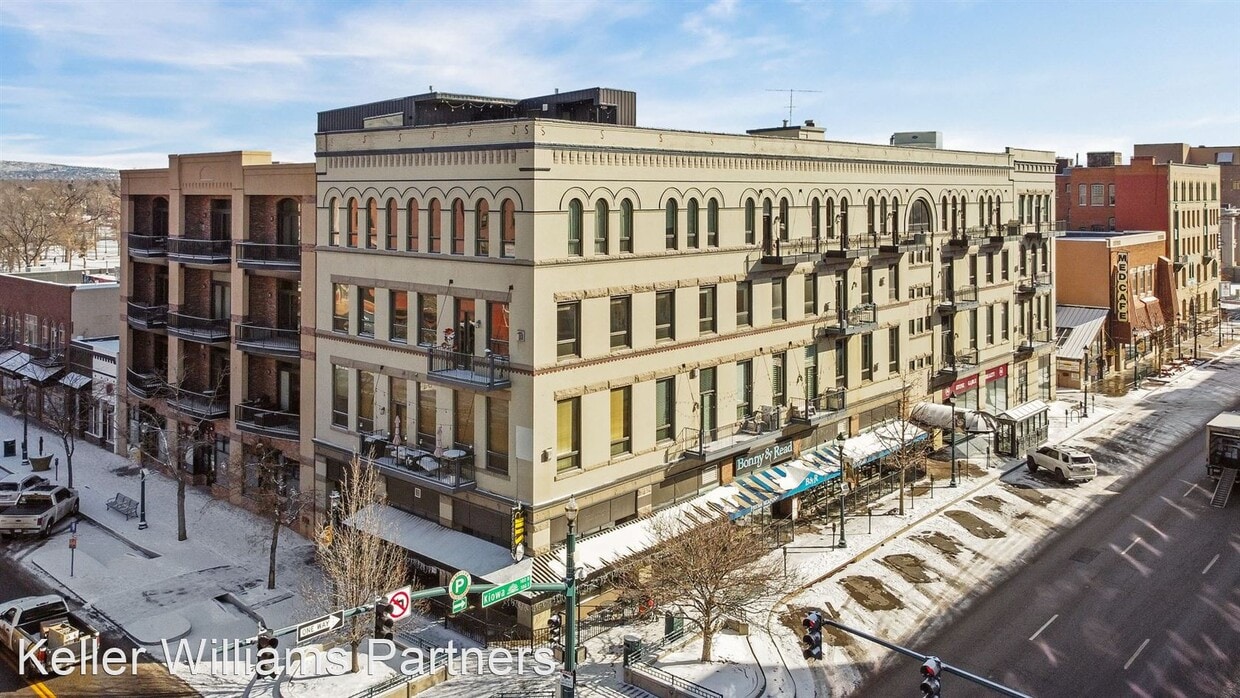 Primary Photo - Studio, 1 bath House - 101 N Tejon St #415