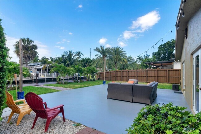Foto del edificio - 1713 SW 4th St