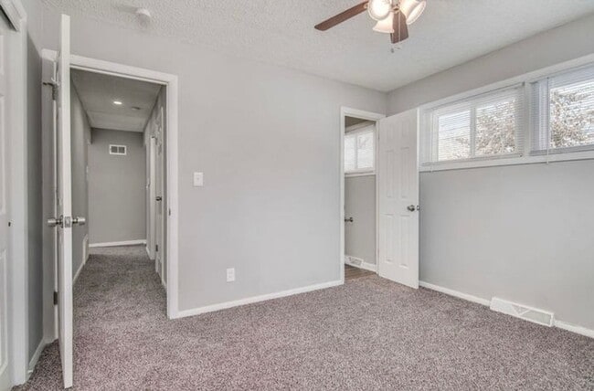 Building Photo - Coming Soon! Stylish 3-Bed, 2-Bath Home wi...