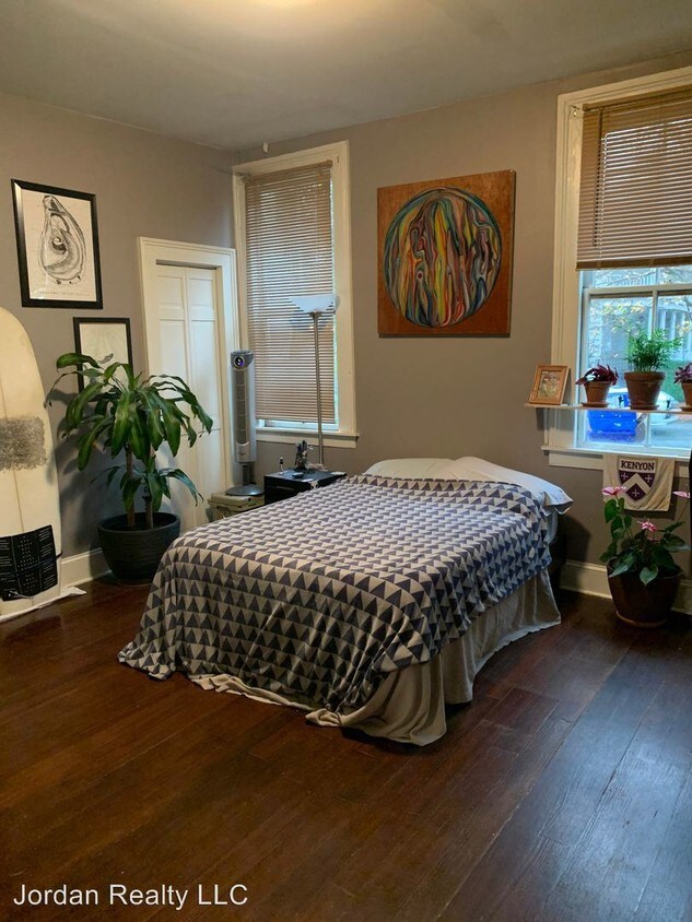 Foto principal - 239 Rutledge Ave
