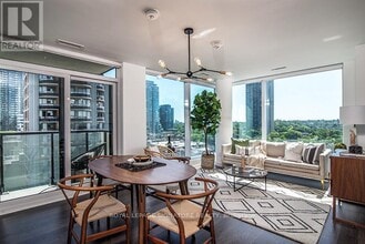 Building Photo - 18 Erskine Ave