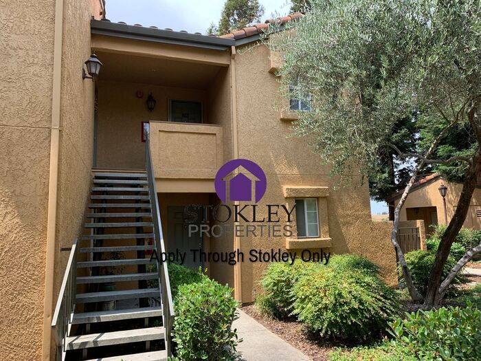 Foto principal - 745 Watson Canyon Ct