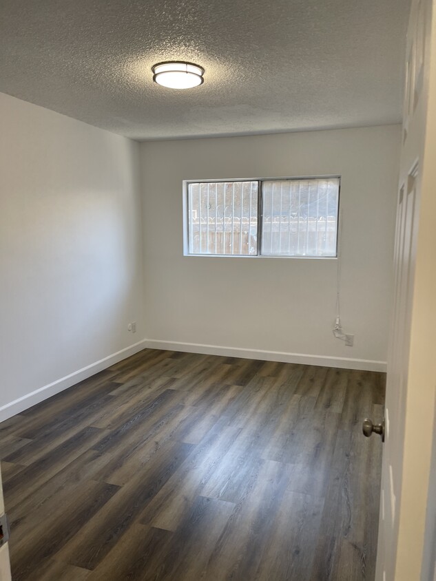 Building Photo - 6825 Converse Ave