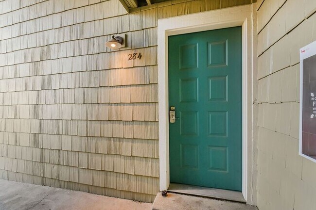 Foto del edificio - 6844 Countryside Ln