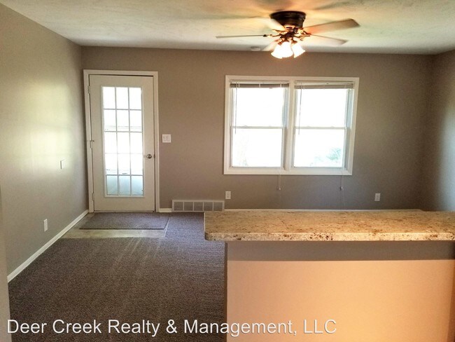 Foto del edificio - 3 br, 1 bath House - 8654 Westridge Dr