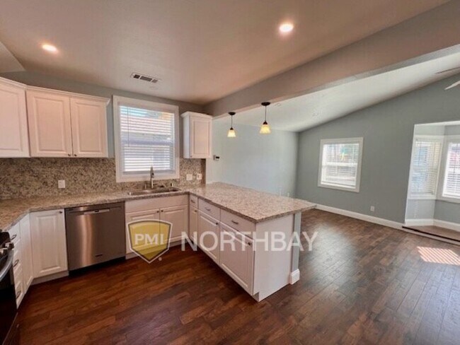 Foto del edificio - 121 12th St