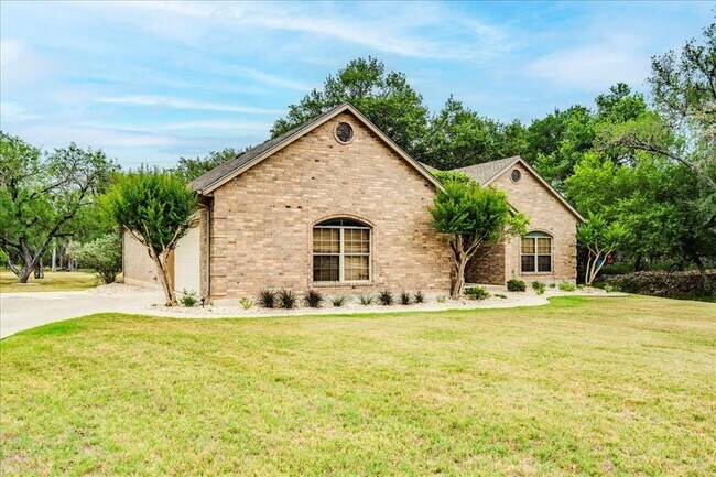 Building Photo - 234 Pinnacle Pkwy