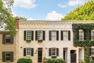 Building Photo - 1522 32nd St NW