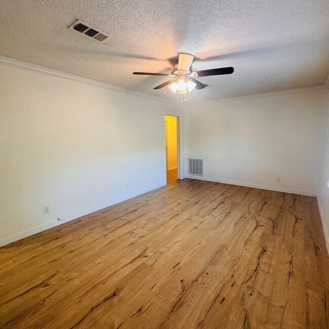 Foto del edificio - 2237 11th St